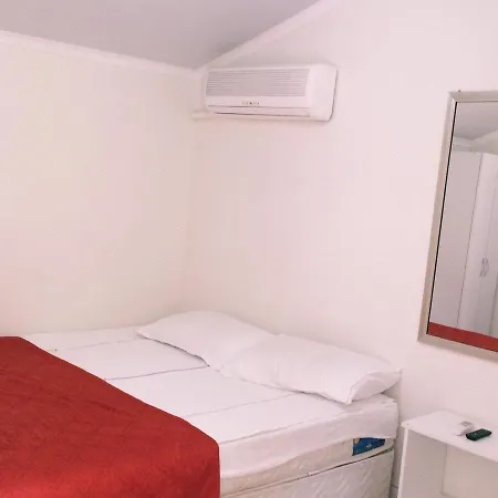 Hotel Civiler Side